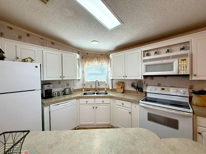 508 44th Ave, E Lot G40 a Bradenton, FL Mobile or Manufactured Home for Sale